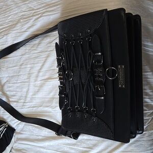 Demonia bag